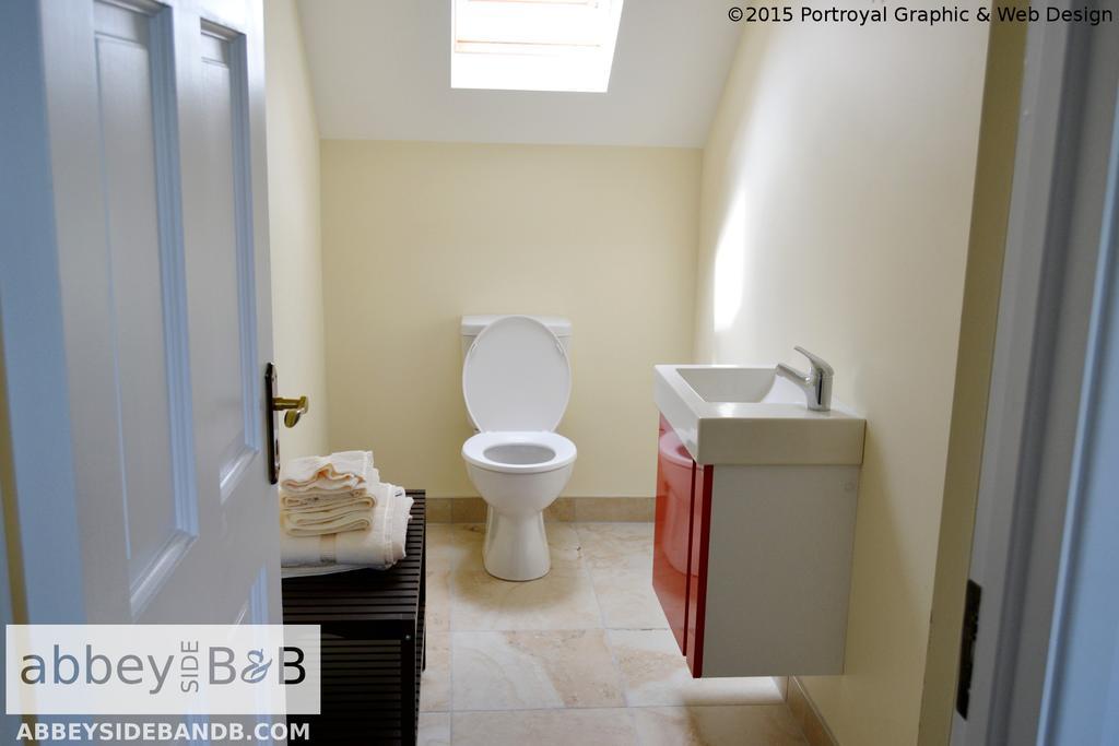Abbeyside B&B Ballintober  Экстерьер фото